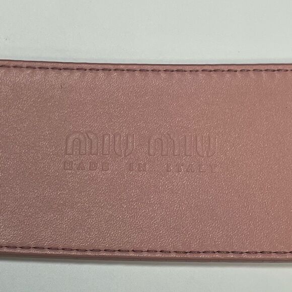 Damaged/Store Return Miu Miu Baby Pink Leather Belt One Size - Picture 7 of 9